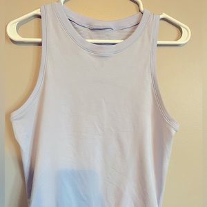 Lululemon women’s tank